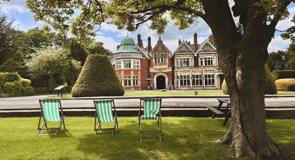 19 Best Day Trips From London